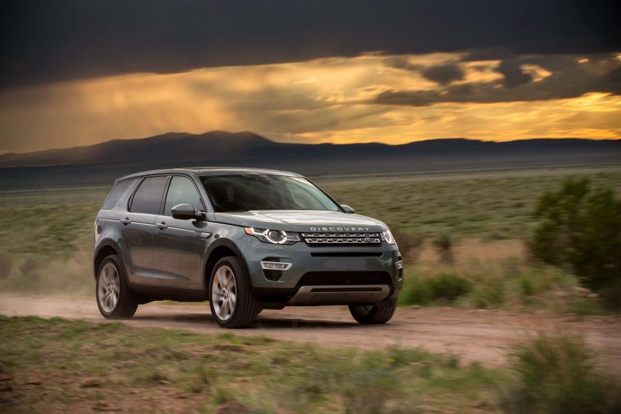  Land Rover Discovery Sport HSE Luxury 2015 года  (фото 42 из 62)